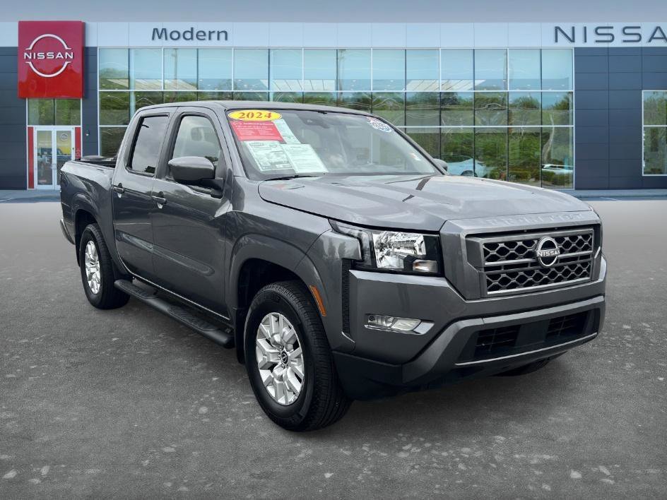 Used 2024 Gun Metallic Nissan SV image 3