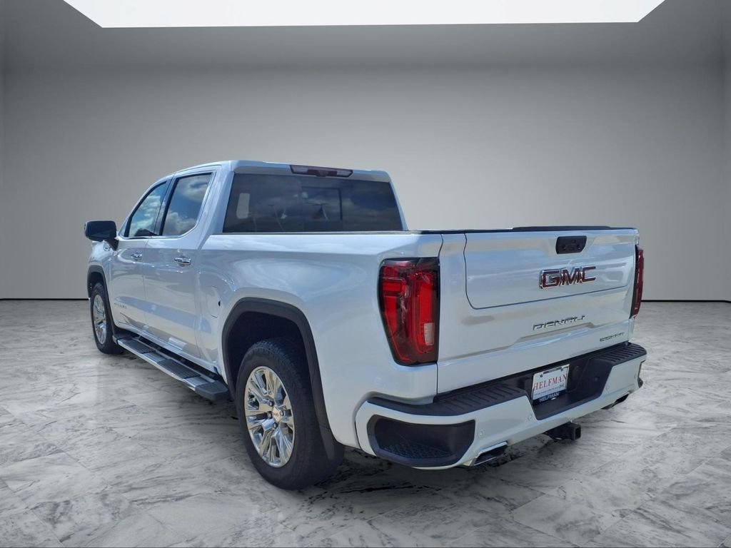 Used 2024 White GMC Denali image 5