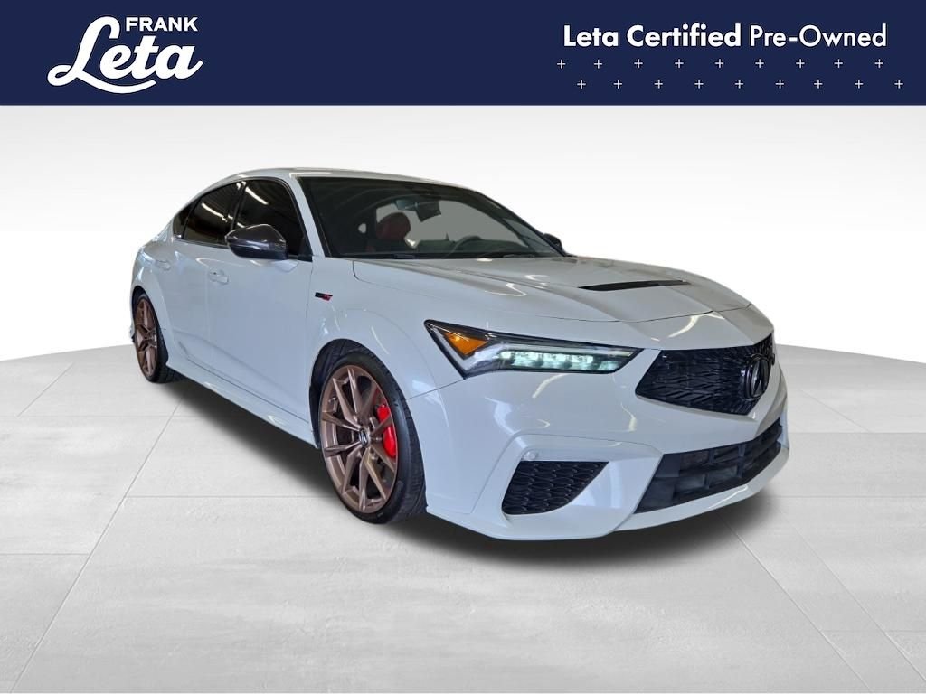 Certified Used 2024 Platinum White Pearl Acura  image 9