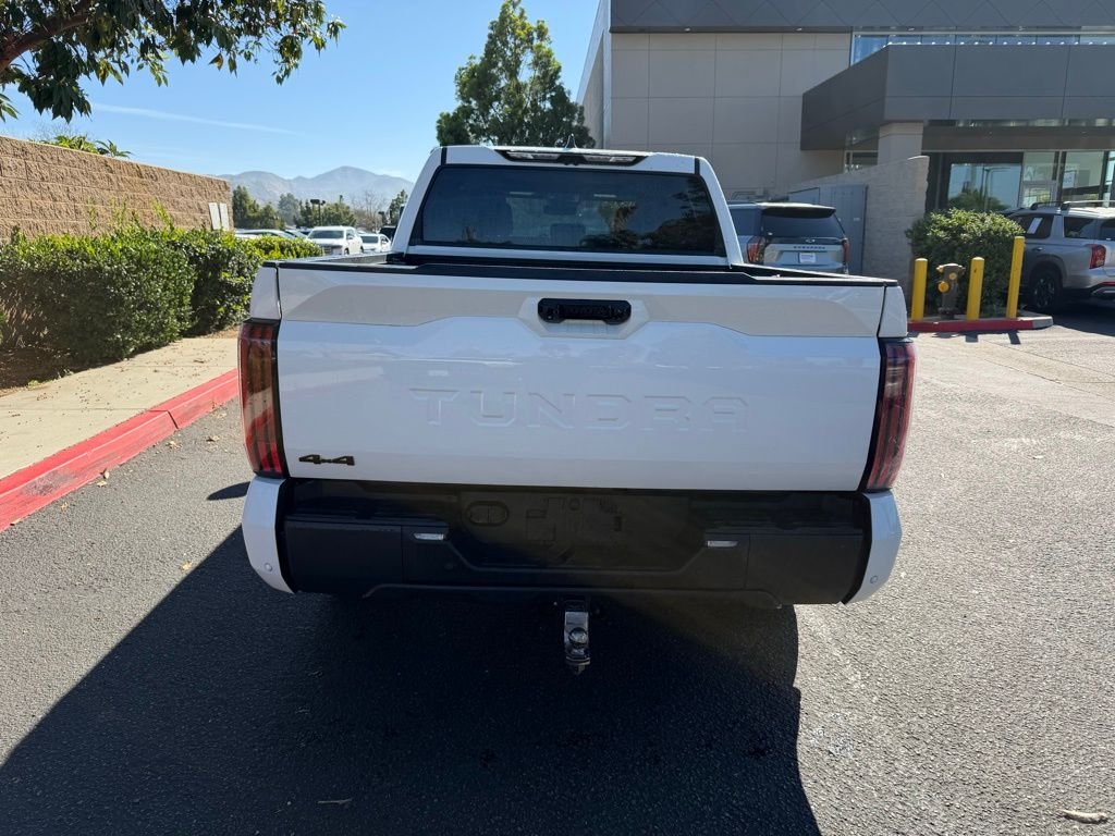 Used 2025  Toyota Limited image 5