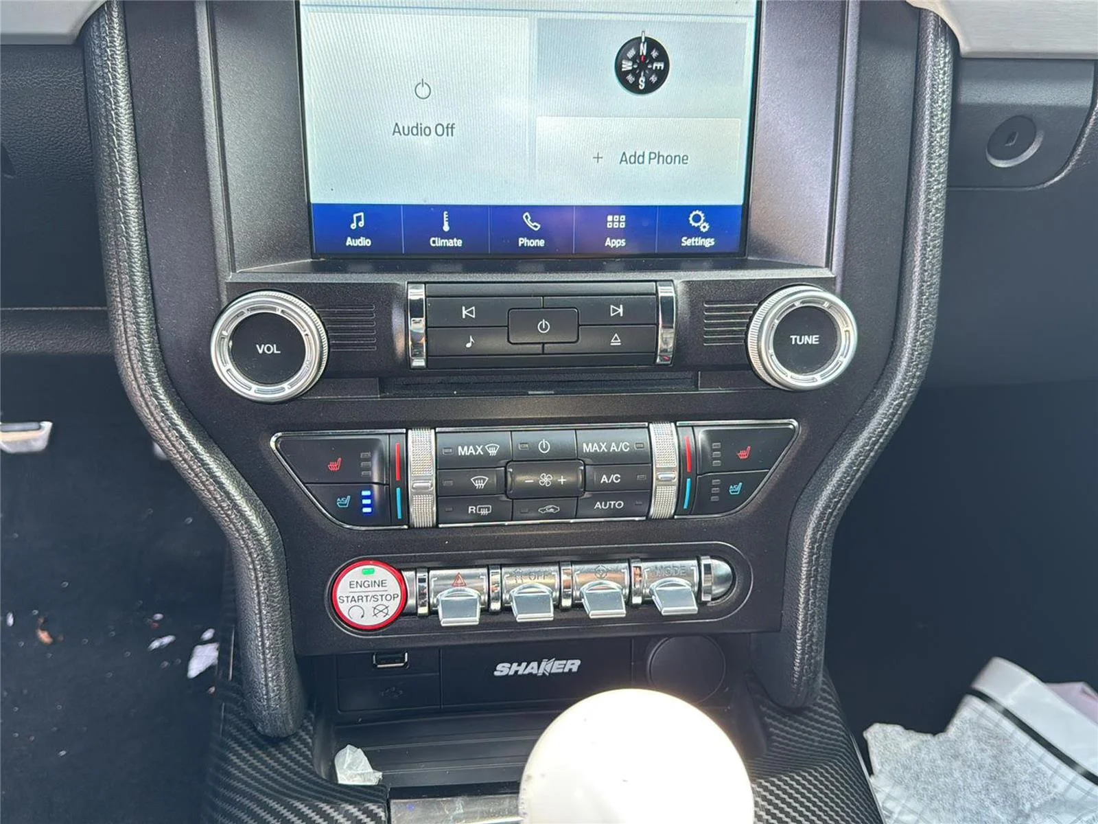 Used 2016 Oxford White Ford GT Premium image 16