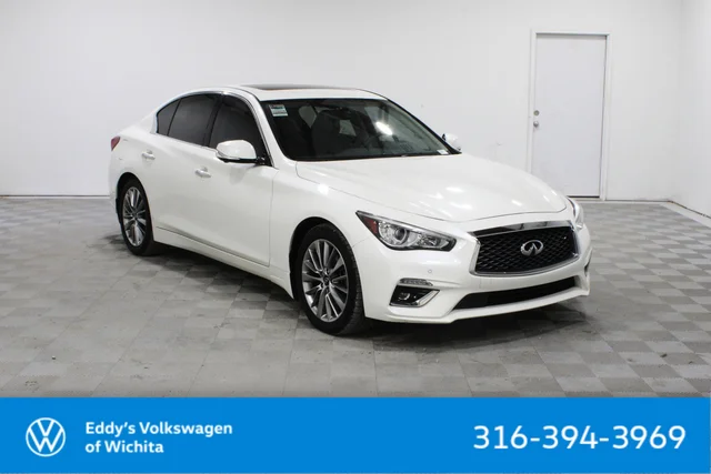 2023 INFINITI Q50 LUXE