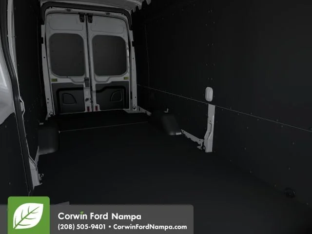 New 2026 Oxford White Ford Base image 11