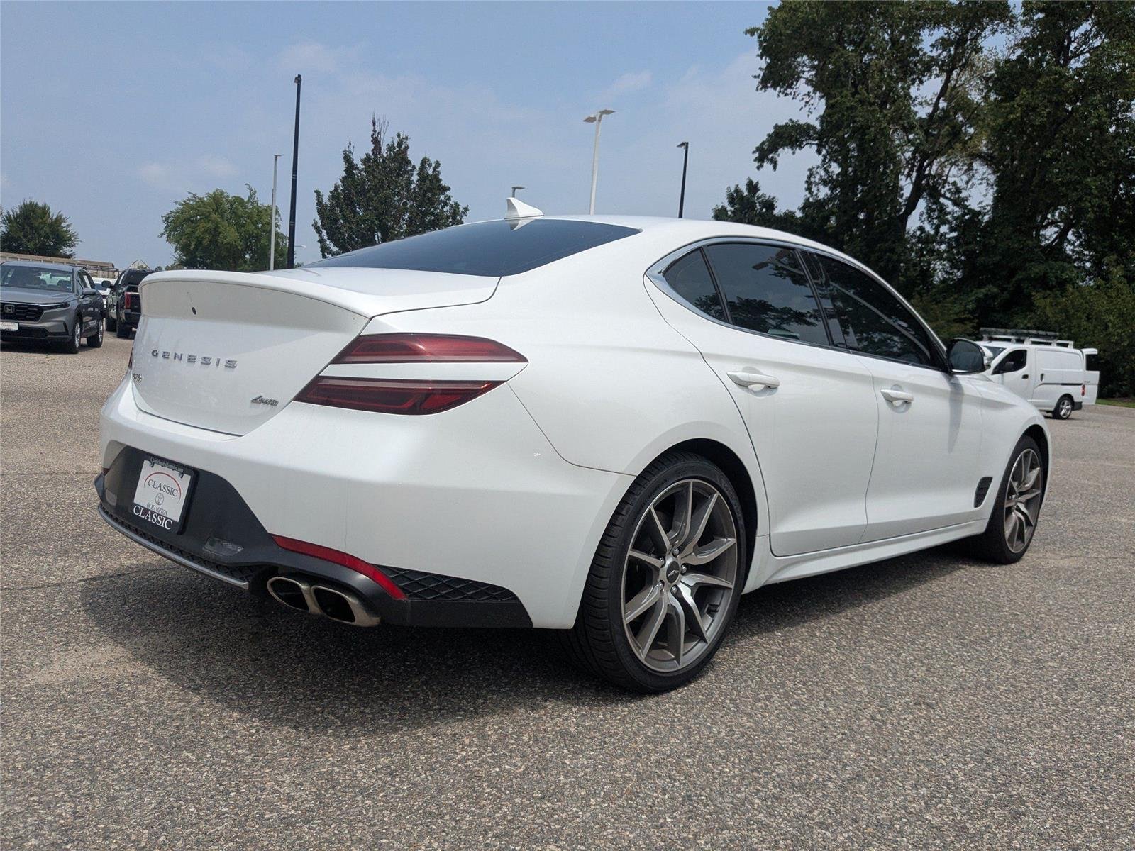 Used 2023 Uyuni White Genesis 2.0T image 4