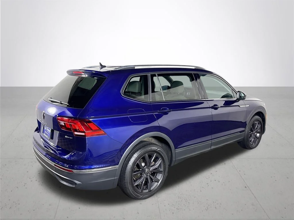 Used 2022 Blue Volkswagen 2.0T SE image 6