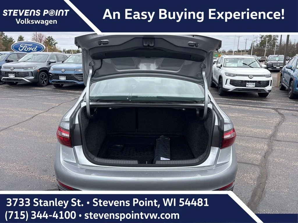 New 2026 Pyrite Silver Metallic Volkswagen 1.5T Sport image 23