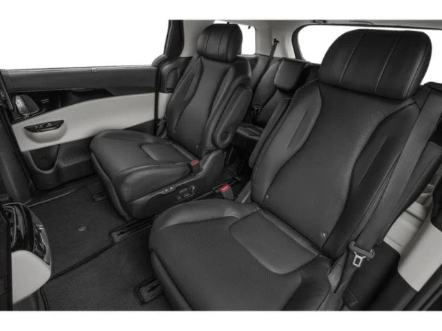 Used 2024 White Kia SX Prestige image 13