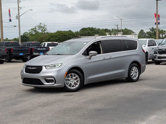 2021 Chrysler Pacifica Touring L