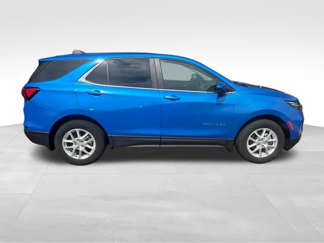 Used 2024 Riptide Blue Metallic Chevrolet LT image 7