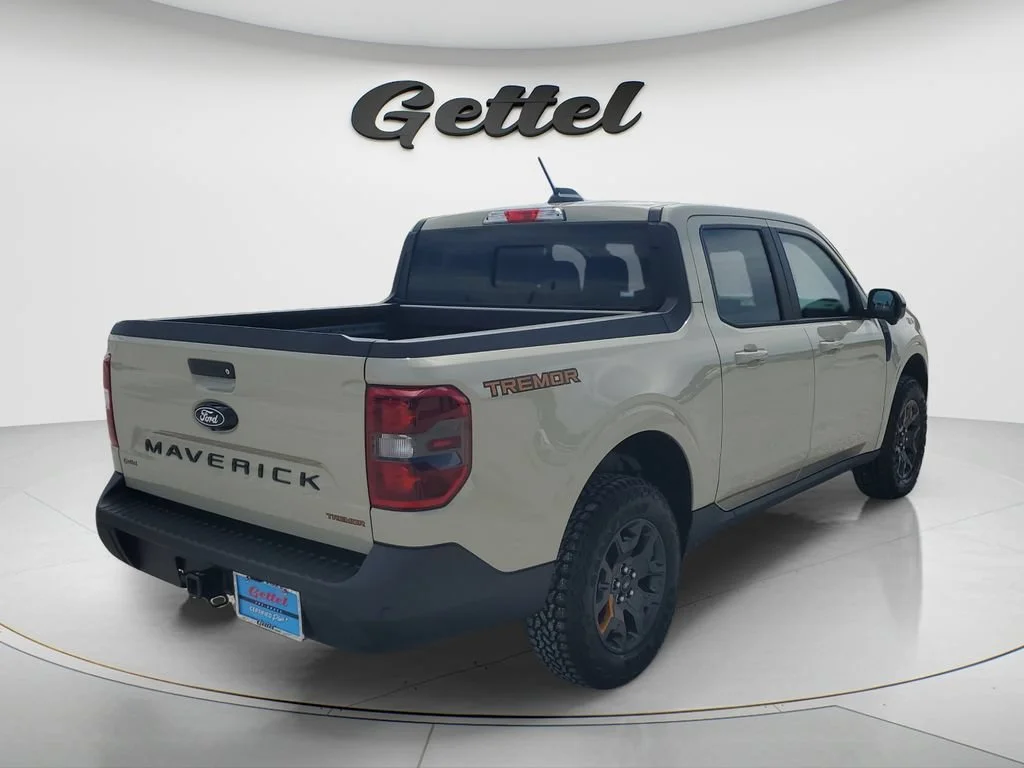 Used 2025 Beige Ford Tremor image 5