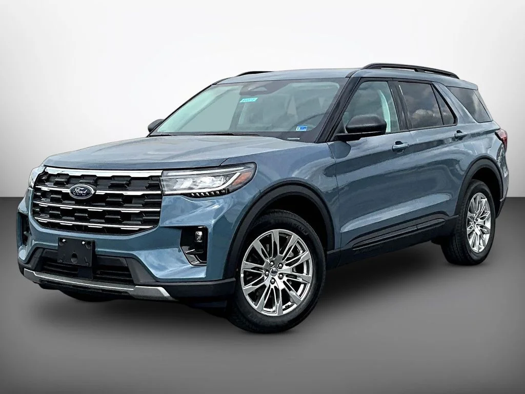 New 2026 Vapor Blue Metallic Ford Active image 2