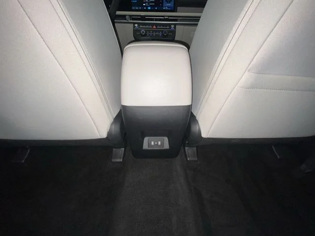 Used 2026 Silver Hyundai SE image 28