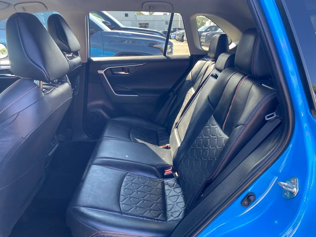 Used 2020 Blue Toyota Adventure image 7