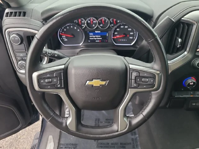 Used 2021 SHADOW GRAY METALLIC Chevrolet LT image 27