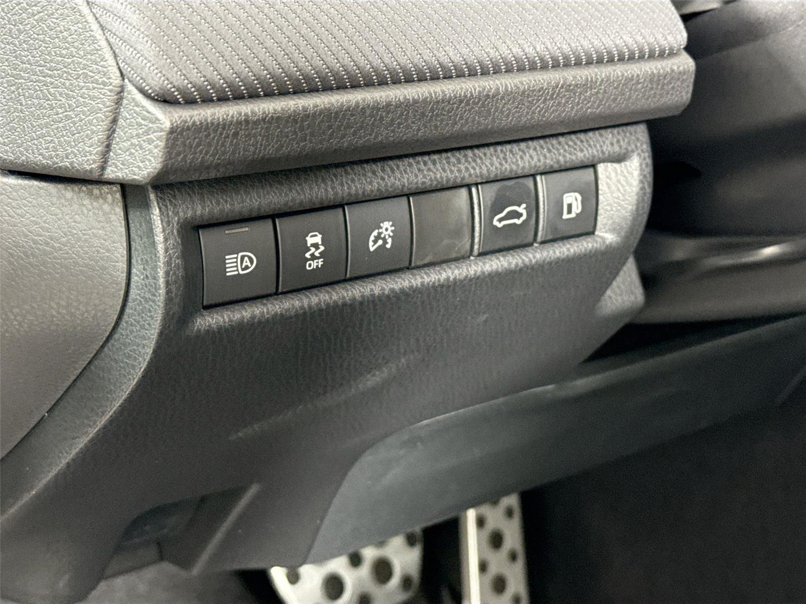Used 2025 Underground Toyota SE image 15