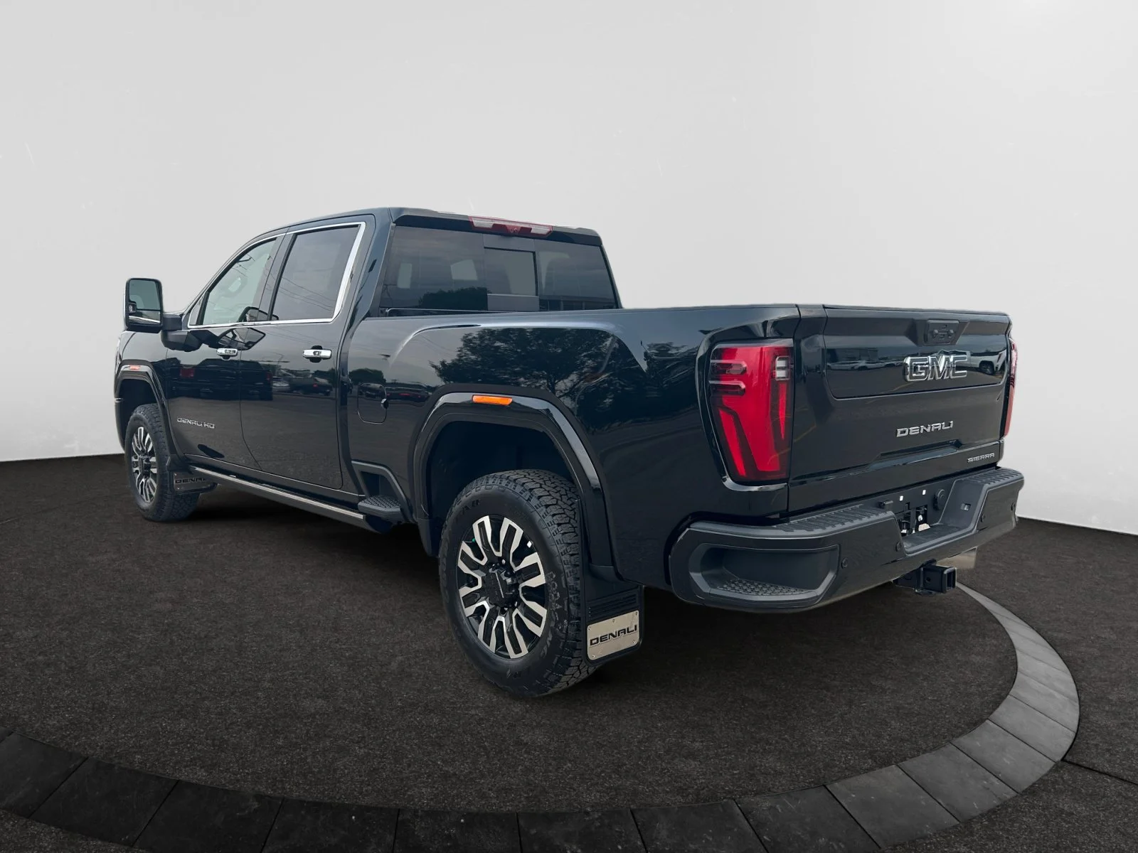 New 2026 Onyx Black GMC Denali Ultimate image 3