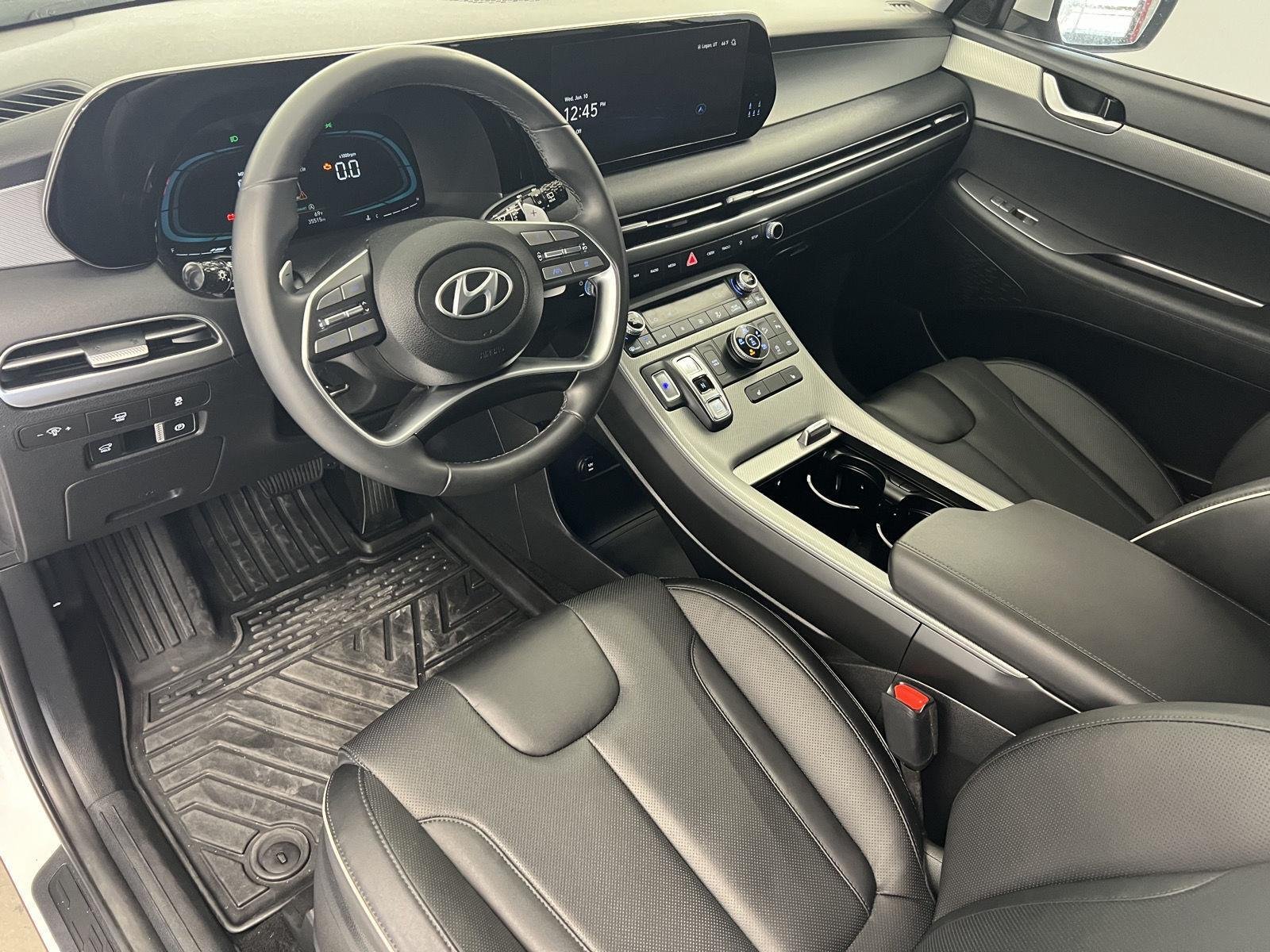 Used 2024 Hyper White Hyundai XRT image 13