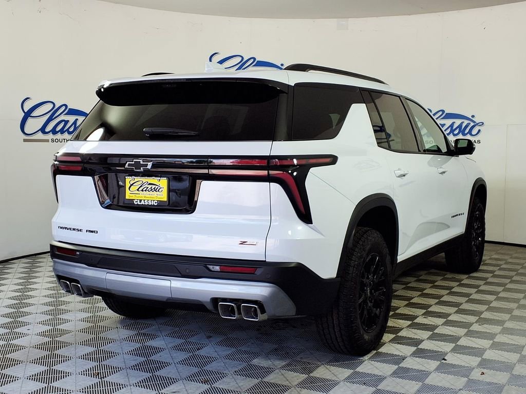 2026 Chevrolet Traverse Z71 - Photo 6