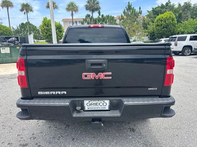 Used 2015 Onyx Black GMC Base image 3