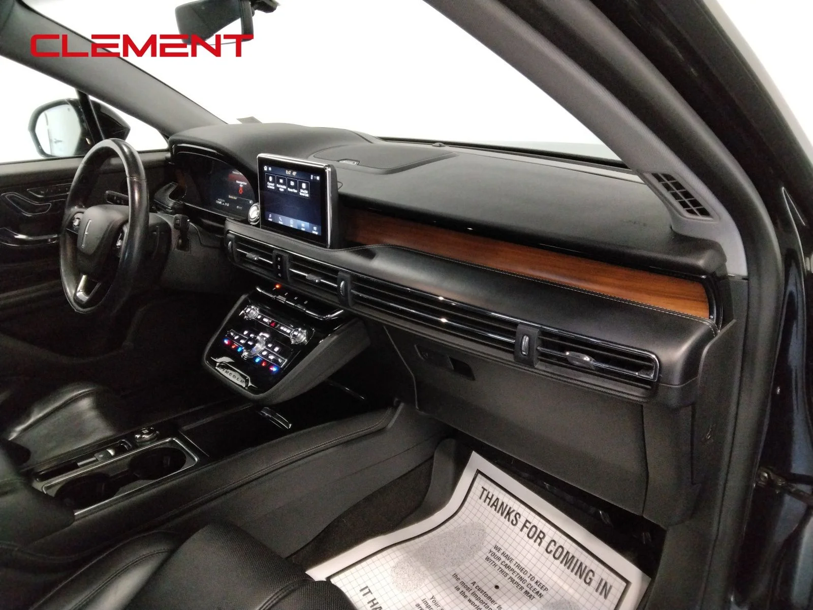 Used 2021 Black Lincoln Grand Touring image 49