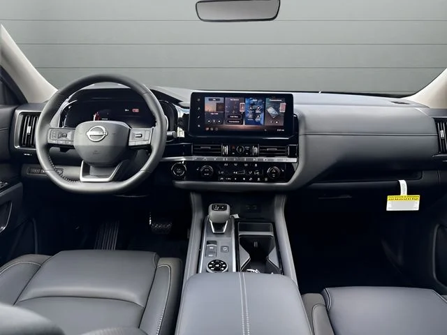 New 2026 White Nissan SL image 11