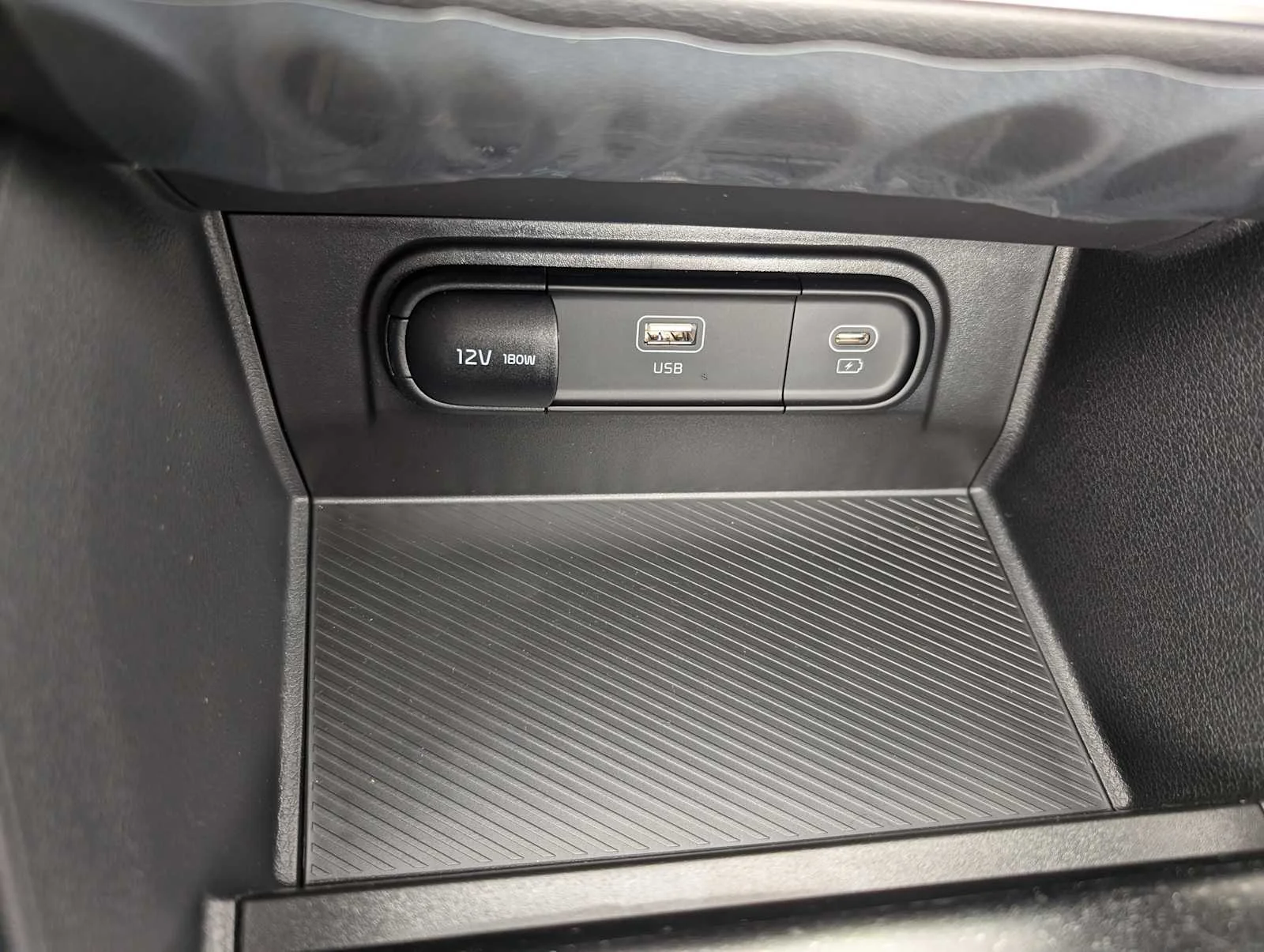 Used 2025 Steel Gray Kia LX image 29