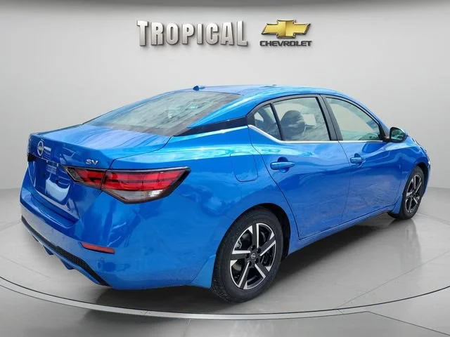 Used 2024 Blue Nissan SV image 5