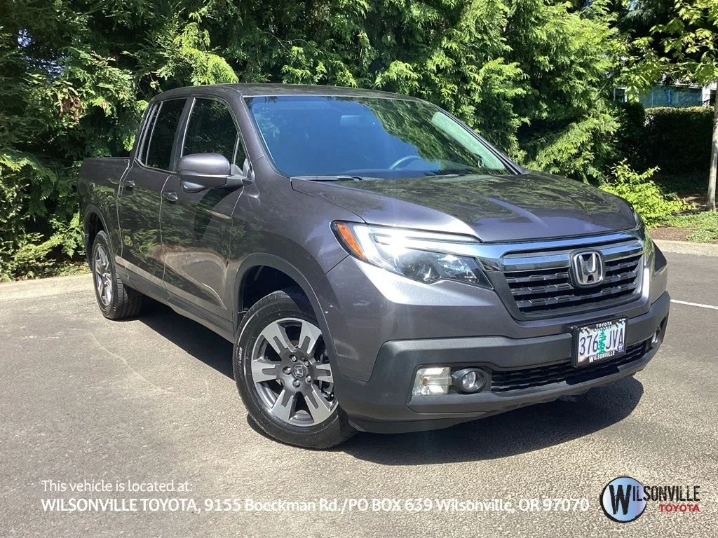 2017 Honda Ridgeline RTL-T AWD's photo