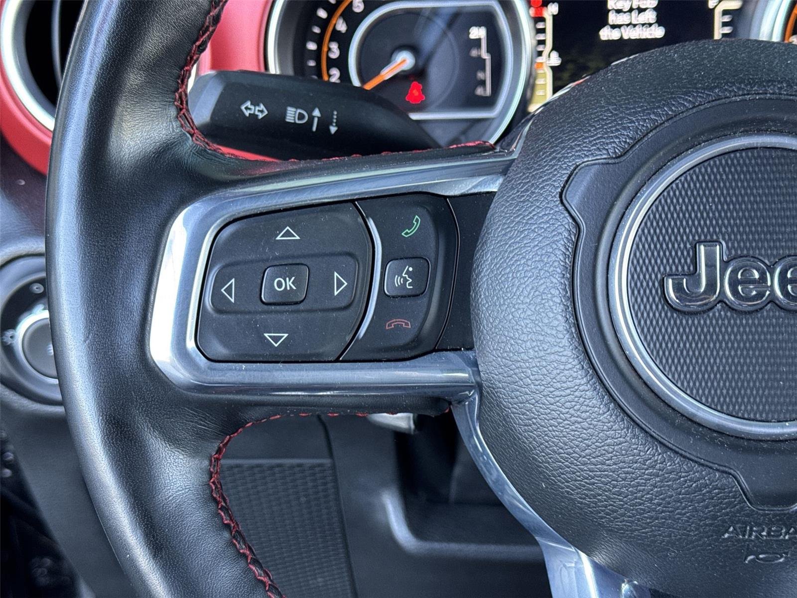Used 2023  Jeep Rubicon image 18