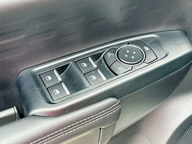 New 2026 Avalanche Ford XLT image 13