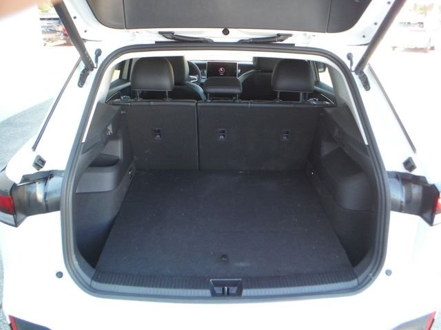Certified Used 2026 White Volkswagen SE image 40