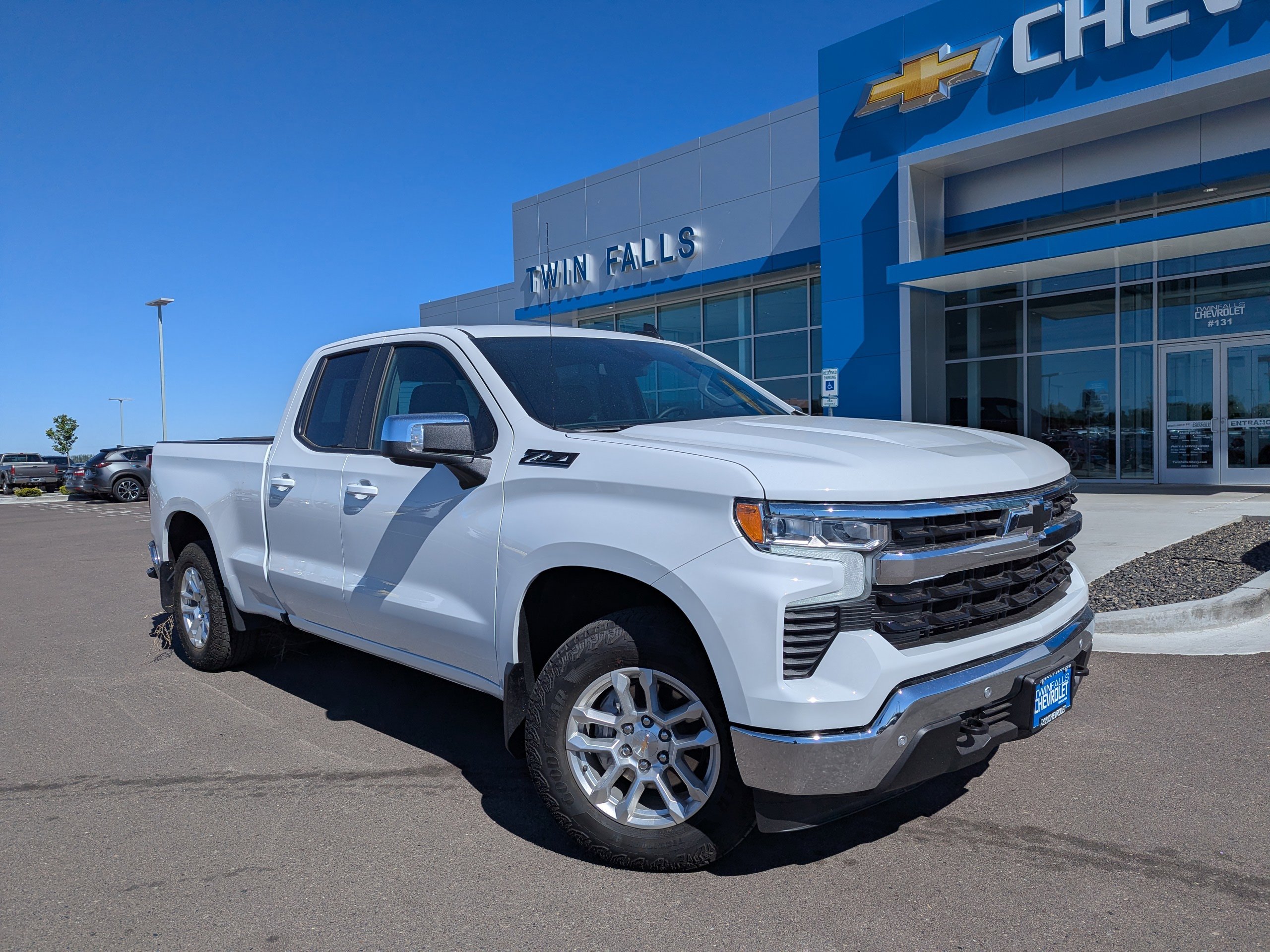 2026 Chevrolet Silverado 1500 LT 4X4 Double Cab Std Box's photo