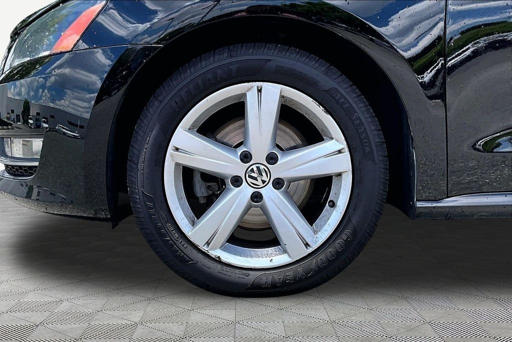 Used 2015 Black Volkswagen 1.8T Limited Edition image 19