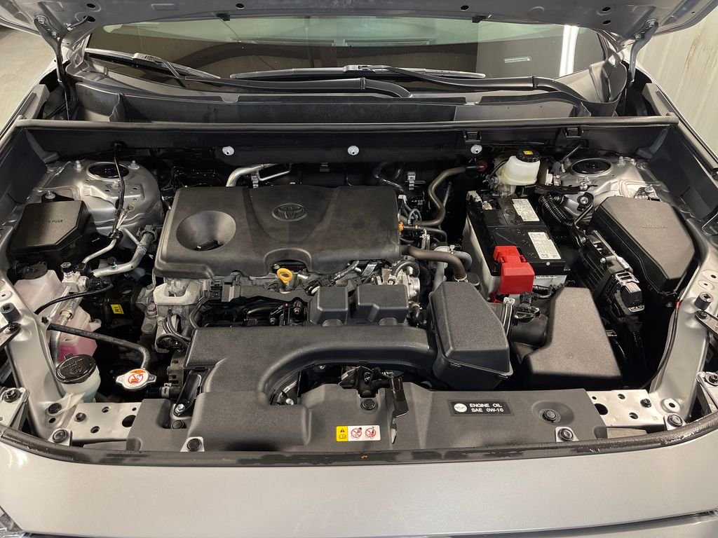 Used 2024 Silver Toyota XLE Premium image 9