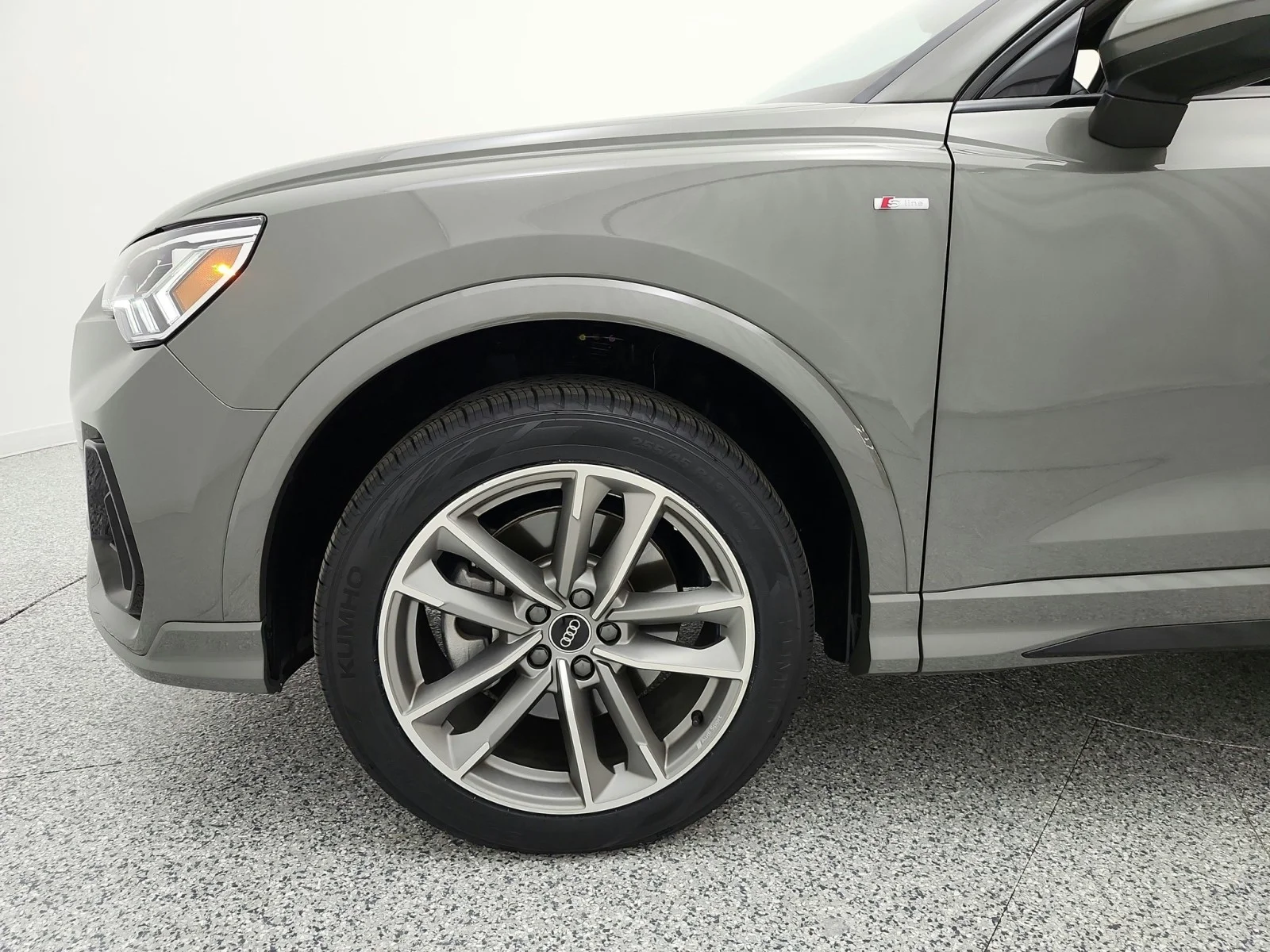 Used 2023 Chronos Gray Metallic Audi S line Premium image 18
