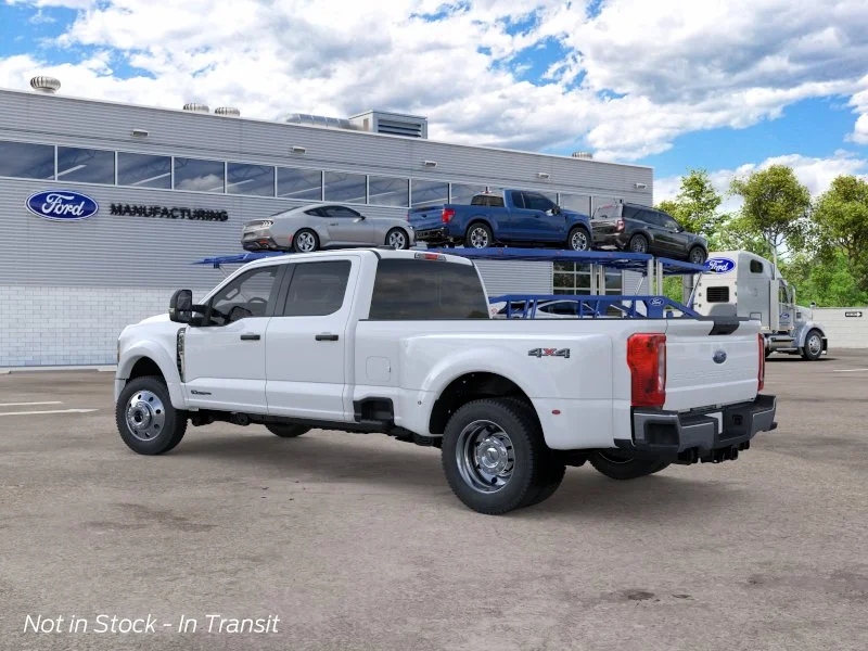 New 2026 Oxford White Ford XLT image 4