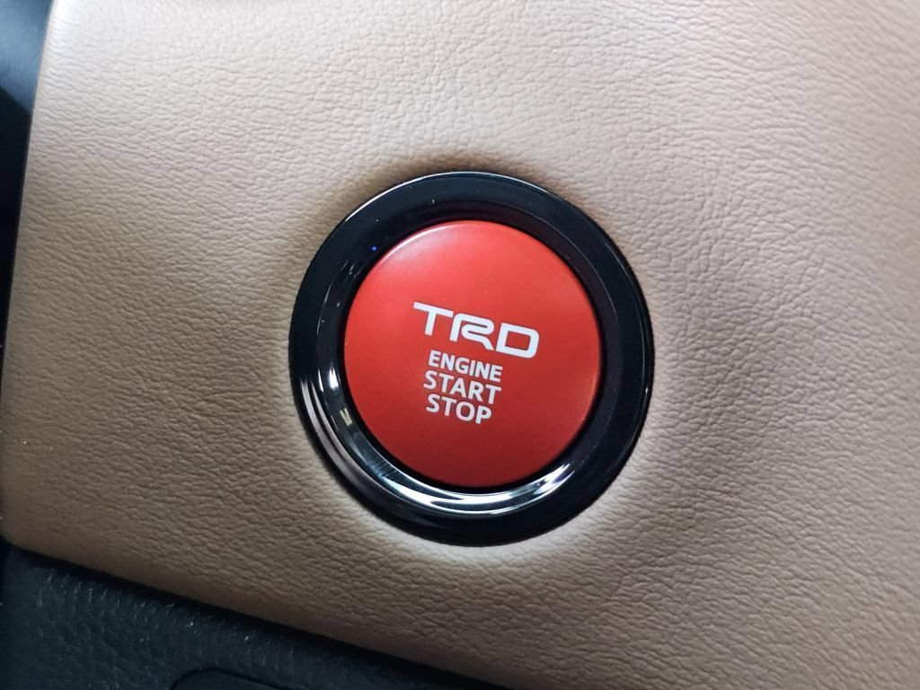 New 2026 Wind Chill Pearl Toyota 1794 Edition image 19