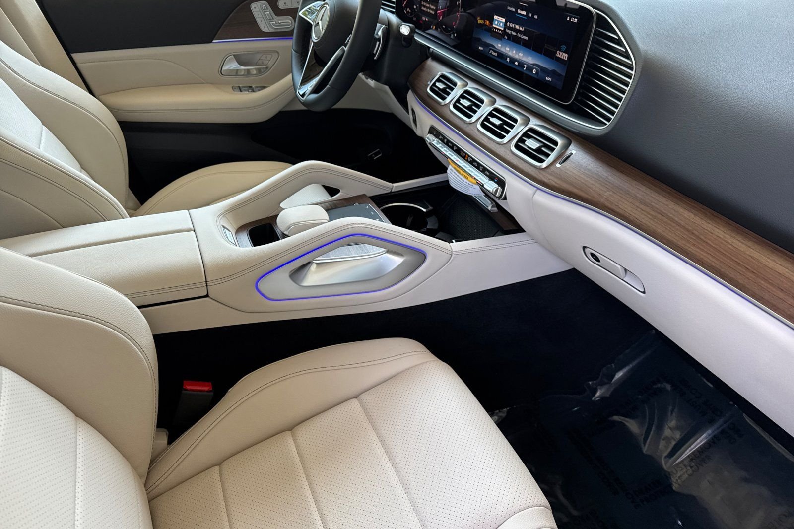 New 2026 Black Mercedes-Benz GLE 350 image 8