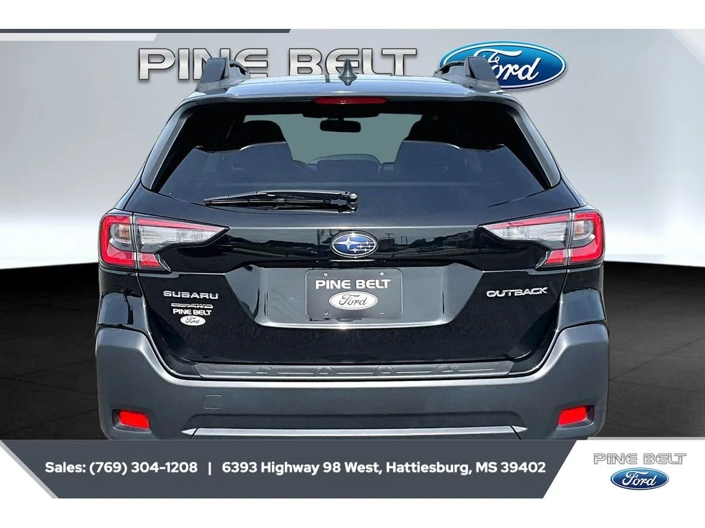 Used 2023 Crystal Black Silica Subaru Premium image 4