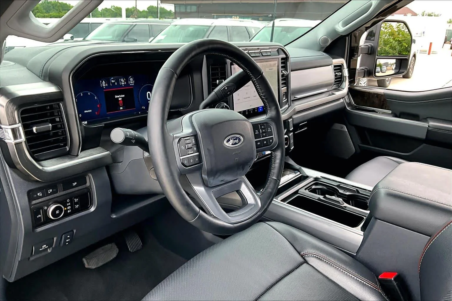 Used 2024 Agate Black Metallic Ford LARIAT image 16