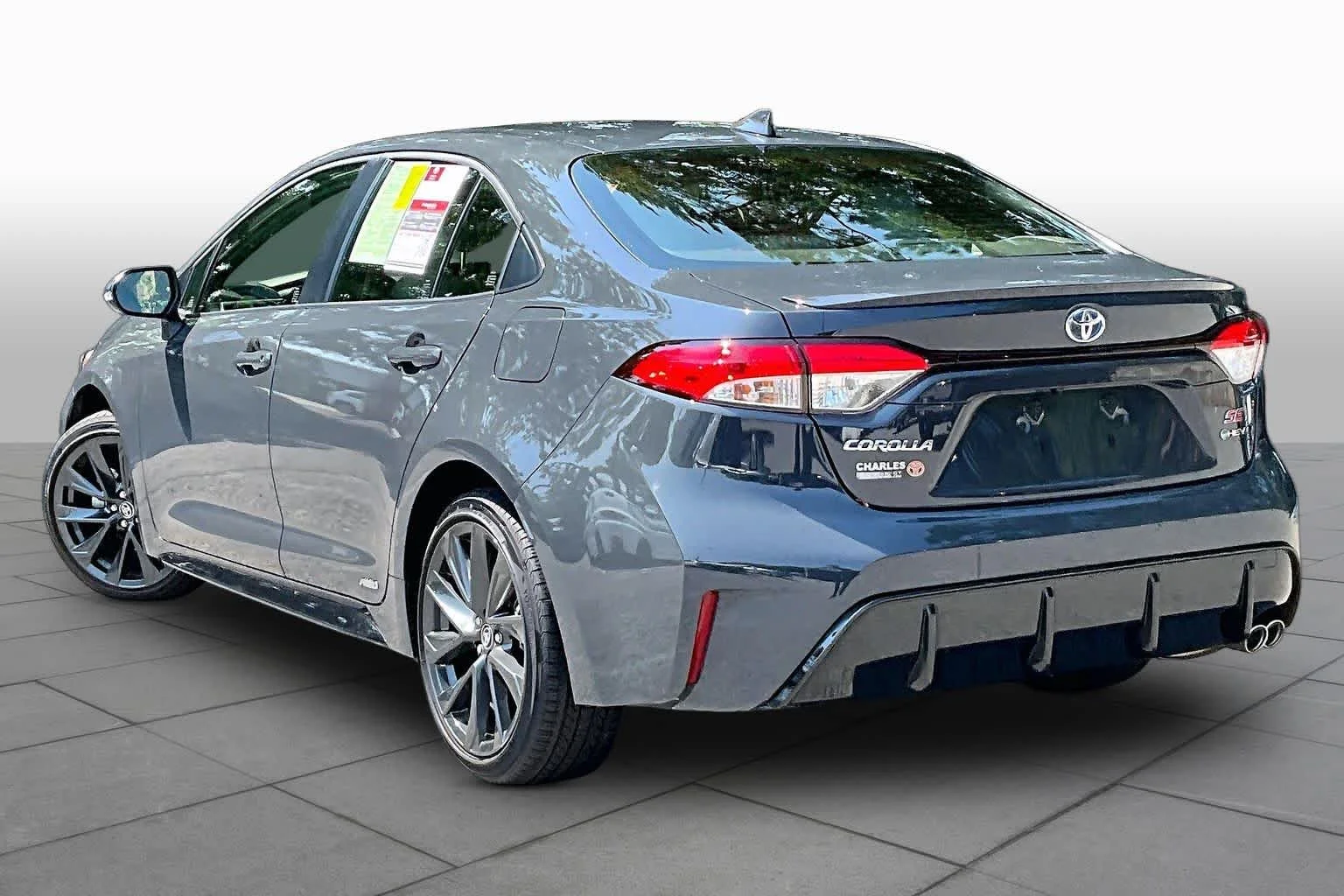 Used 2025 Underground Toyota Hybrid SE image 11