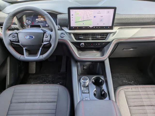 New 2026 Star White Metallic Tri-Coat Ford ST-Line image 15