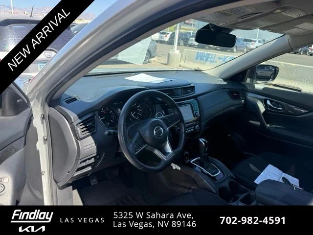 Used 2019 Silver Nissan SV image 5