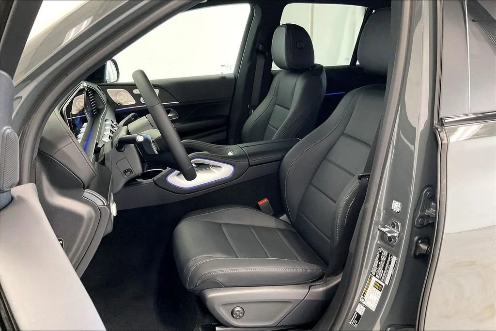 New 2026 MANUFAKTUR Silicon Grey Mercedes-Benz GLE 450 image 23