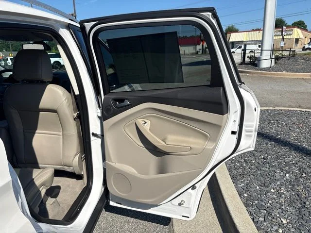 Used 2015 White Ford Titanium image 22