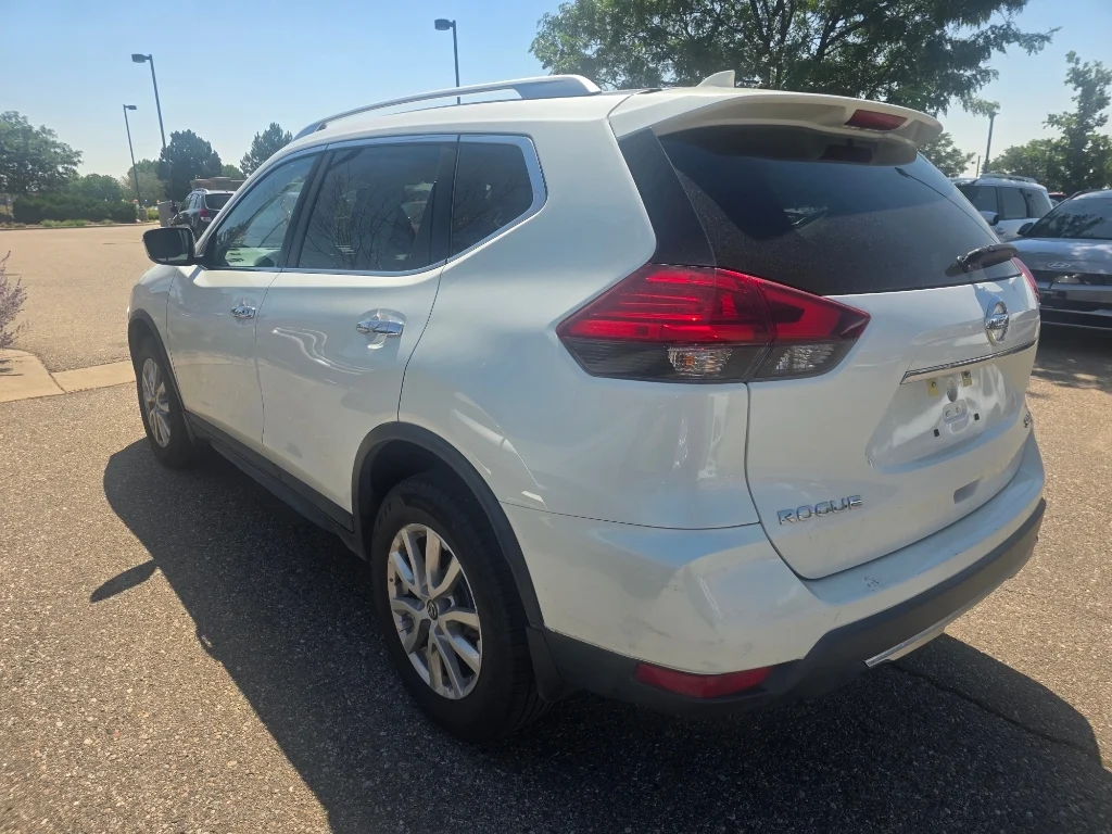 Used 2017 Pearl White Nissan SV image 13