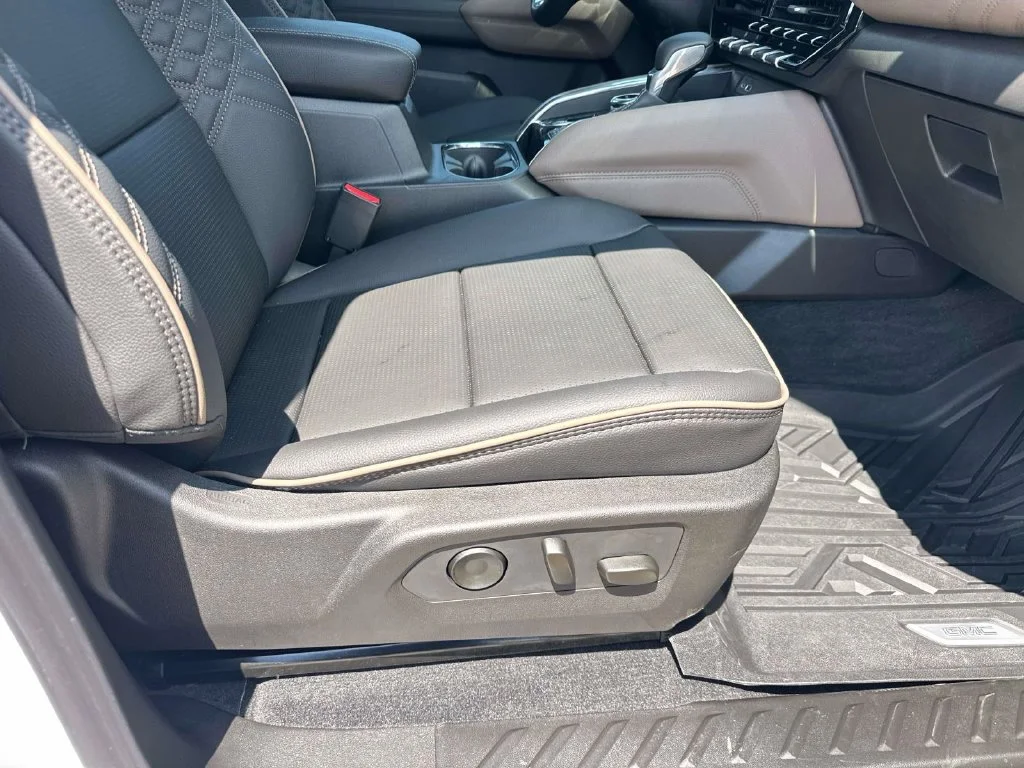 Used 2026 White GMC Denali image 20