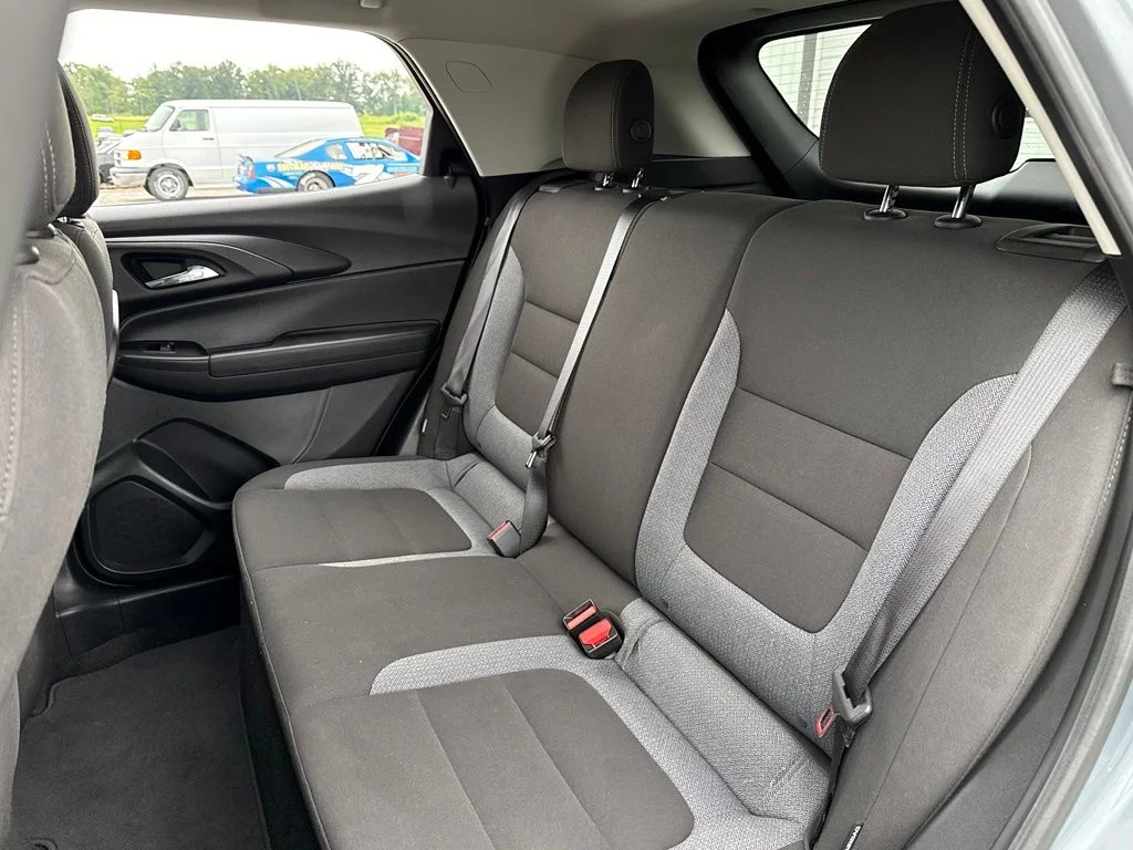 Used 2021 Gray Chevrolet LT image 23