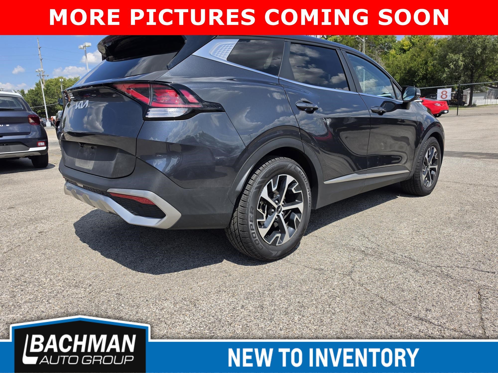 Used 2023 Gravity Gray Kia EX image 5