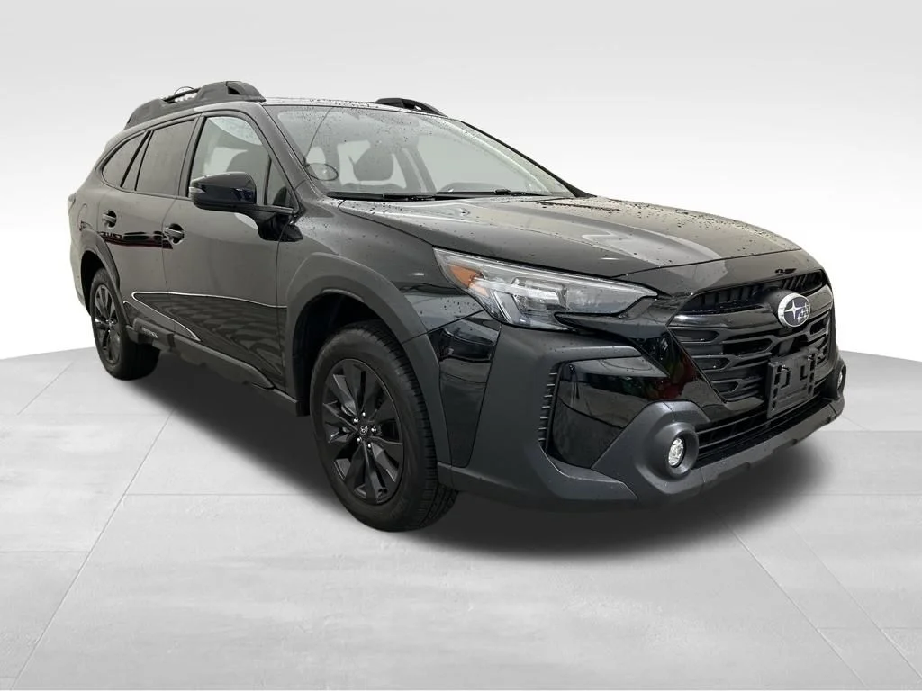 Used 2025 Black Subaru Onyx Edition image 7